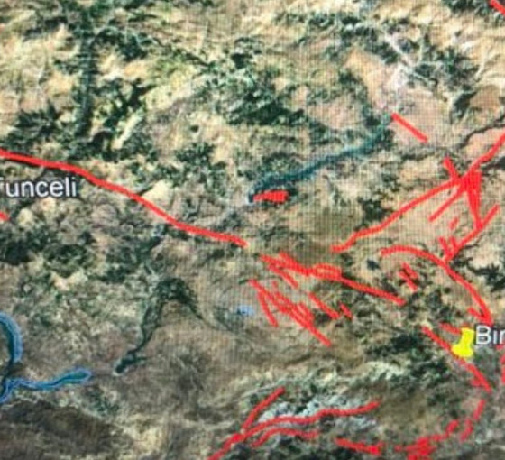 Naci Görür'den Dersim, Erzincan, Bingöl-Karlıova uyarıları: 7 ve üzeri deprem bekliyoruz, yerleşim alanlarına dikkat!