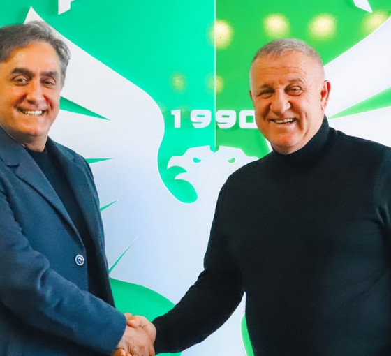 Mesut Bakkallı Amedspor'da keyifler yerinde, yeni transferler yolda