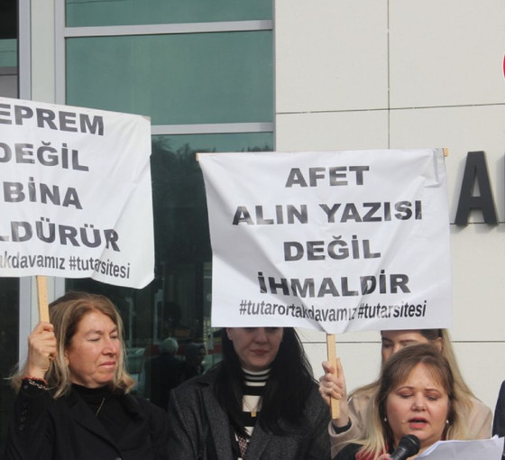 Depremzede ailelerden adalet talebi: 'Deliller neden toplanmadı, raporlar neden sonuçlanmadı?'