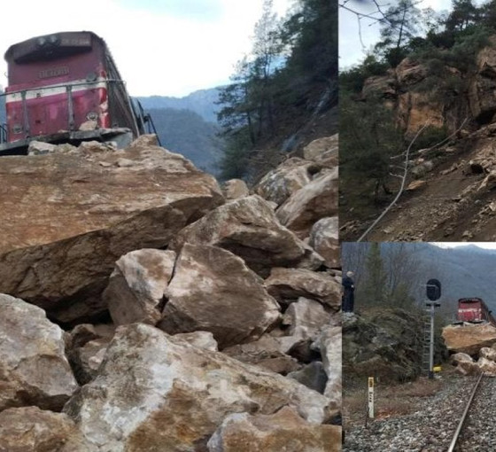 Karabük'te demir yoluna kaya parçaları düştü: Yük treni raydan çıktı