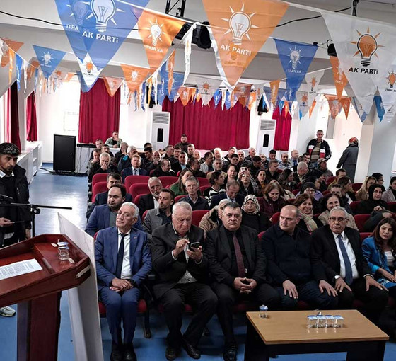 AKP, Danışma Meclisi toplantısını lisede yaptı: 'Okullar AKP'nin seçim bürosu mu?'