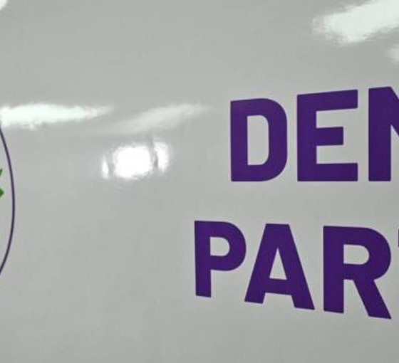 DEM Parti'den 10 Ocak Çalışan Gazeteciler Günü mesajı: Gazetecilerin varlığı özgürlük ve demokrasinin umududur