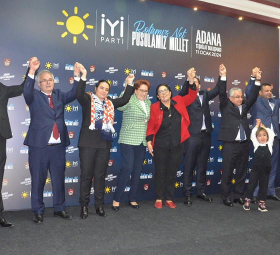 Akşener, İYİ Parti'nin Adana adaylarını açıkladı