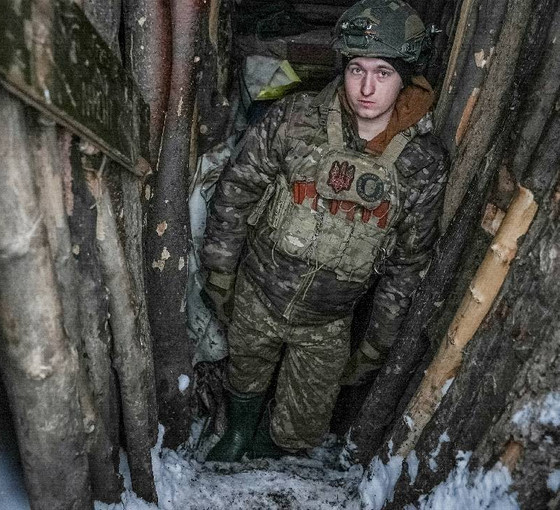 Ukrayna parlamentosu, askerlikten kaçanlara baskı yapılmasını öngören zorunlu askerlik tasarısını Zelenskiy'e geri gönderdi