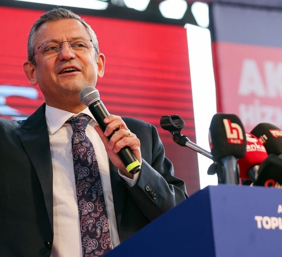 Özel'den toplantı tarihini değiştiren Erdoğan'a tepki: Korkak olduğunu gösterir