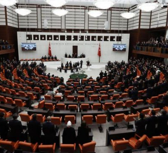 MSB'nin açıklamasının ardından CHP ve İYİ Parti programlarını iptal etti, AKP erteledi