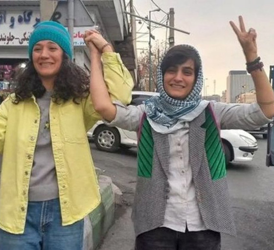 İran'da Jîna Mahsa Amini'nin ölümünü ve cenazesini haberleştiren iki kadın gazeteciye yeni dava