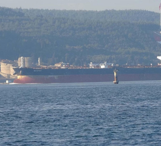 Bozcaada ve Gökçeada'da feribot seferleri iptal edildi