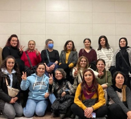 İstanbul'da gözaltına alınan 21 kadın serbest bırakıldı
