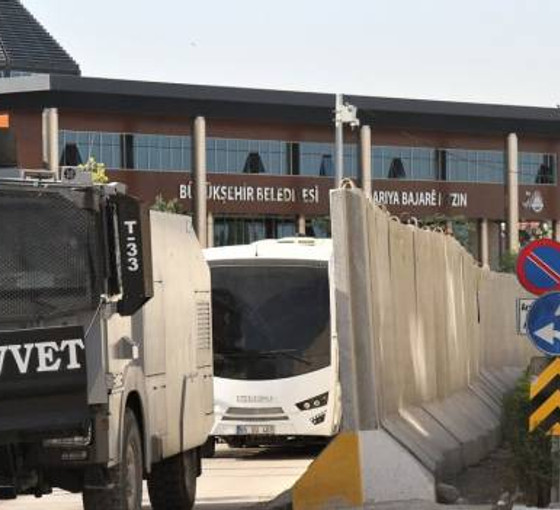 Kayyım yönetimindeki Van Büyükşehir Belediyesi'nin borcu 3 milyar TL'yi aştı