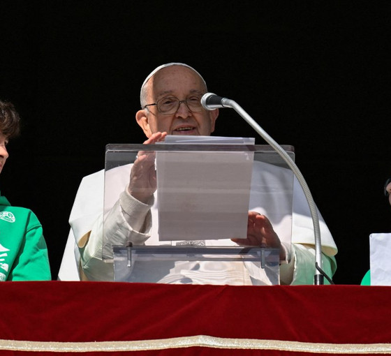Papa Francis'ten kilise saldırısı için başsağlığı mesajı