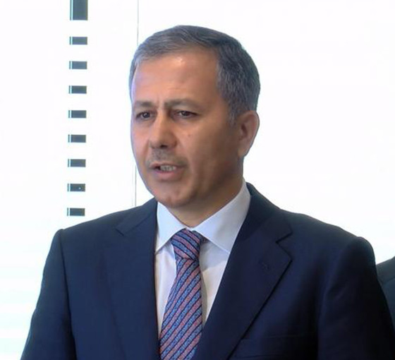 Bakan Yerlikaya: Yakalanan zanlıların IŞİD'li olduğunu değerlendiriyoruz