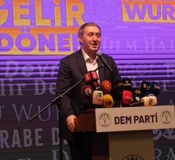 Kayyımların yaptığı usulsüzlüklere tepki... Tuncer Bakırhan: La Casa De Papel senaristlerini bile şaşırtır
