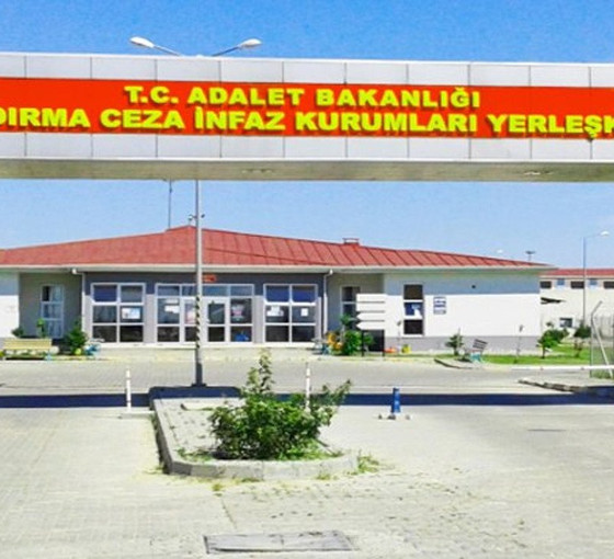 Dokuz günde 19 mahpus S ve F tipi cezaevlerine sevk edildi: 'Temel amaç ailelerinden koparmak'