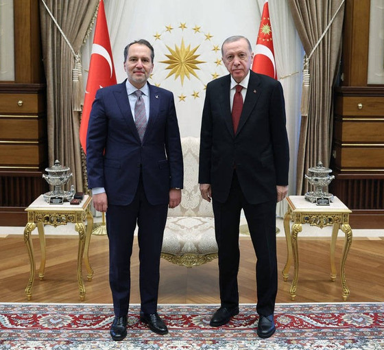 Yeniden Refah'ın seçim kararını açıklayacağı toplantı iptal edildi: AKP ile yeniden görüşülecek iddiası