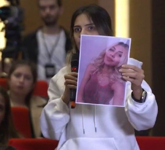 Enkazdan çıkarılan Merve Ateş'ten bir yıldır haber yok: 'Kardeşimin kaçırıldığını düşünüyorum'