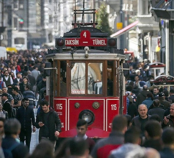 Deprem etkisi: Türkiye nüfusu 2023'te sadece 92 bin kişi arttı