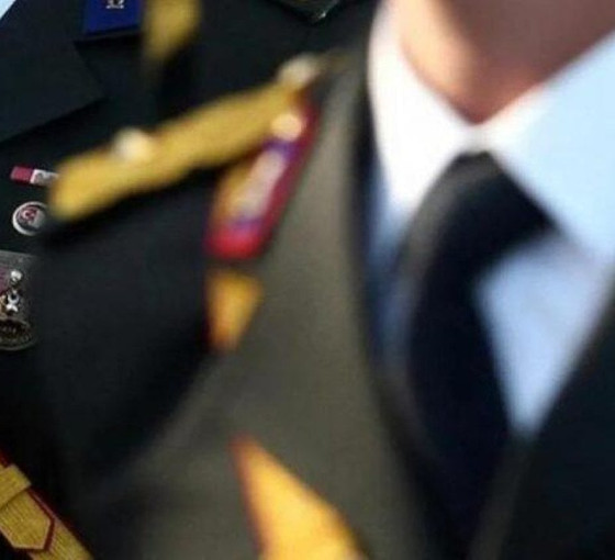 Atatürk tartışmasında yedi teğmen ihraç edildi