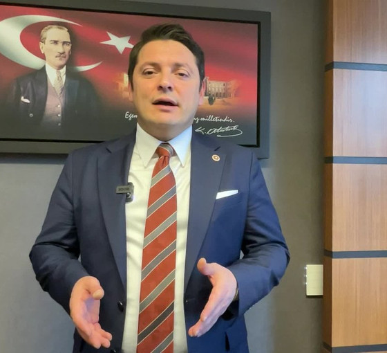 CHP'li Özer'den Uçum'a AYM eleştirisi: Ağzınızdaki baklayı sonunda çıkardınız