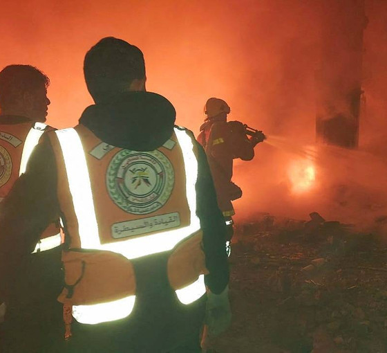 Refah bombardımanıyla onlarca sivili öldüren İsrail, Filistinlileri son sığınaklarından sürmeye BM'nin yardım etmesini istedi