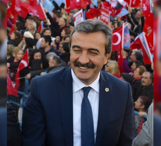 Çukurova Belediye Başkanı Soner Çetin CHP’den istifa etti: Yönetim, sadece kendi parti içi iktidarlarını korumaya çalıştı