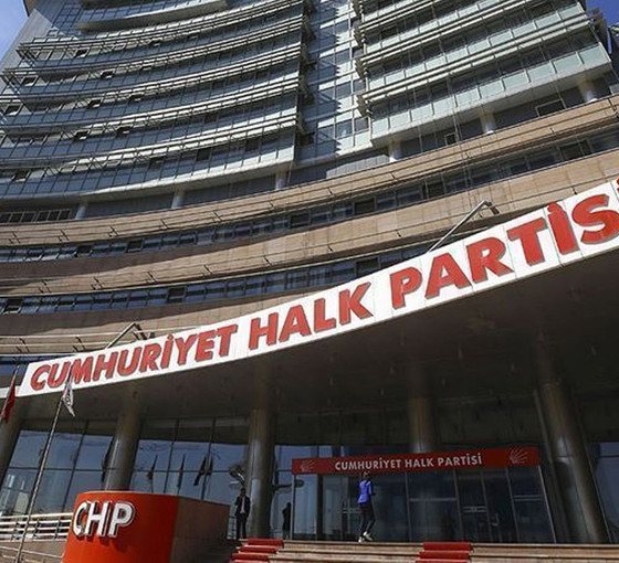 Belediye başkanı adayına tepki gösteren CHP Didim ilçe yönetimi istifa etti