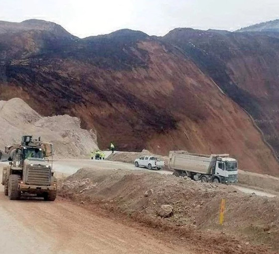 Mustafa Sarıgül, facia yaşanan maden bölgesinden paylaştı: Büyük risklere yol açacağını hep söyledik