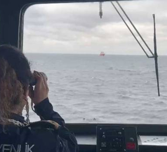 Marmara Denizi'nde batan gemide aranan altı mürettebattan birinin cesedine ulaşıldı
