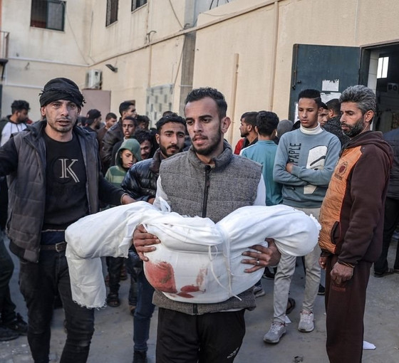 İsrail'in Gazze'ye saldırılarında 44 Filistinli daha öldürüldü