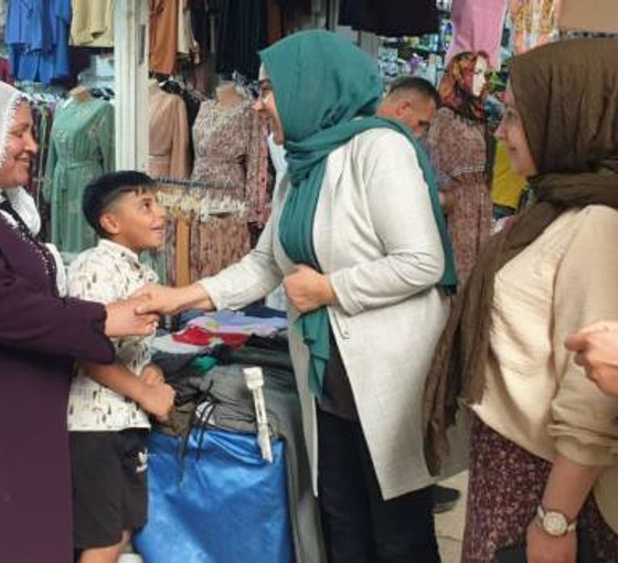 DEM Parti Erzurum adayı Gülderen Varlı: 'Eşbaşkanlık sistemiyle kadının rengini kente taşıyacağız'