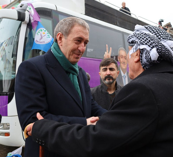 Tuncer Bakırhan'dan 'taşıma seçmen' tepkisi: Bu dağları ne İskender ne Persler geçti, hırsızlar asla geçemez