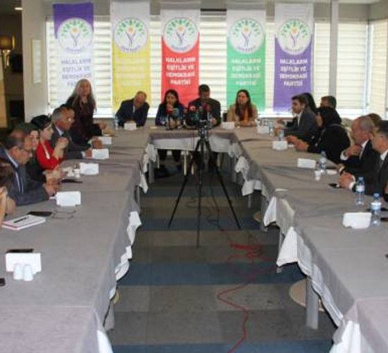 DEM Parti Urfa adayı Erkmen: Halfeti'de bir daireye 100 seçmen taşımışlar