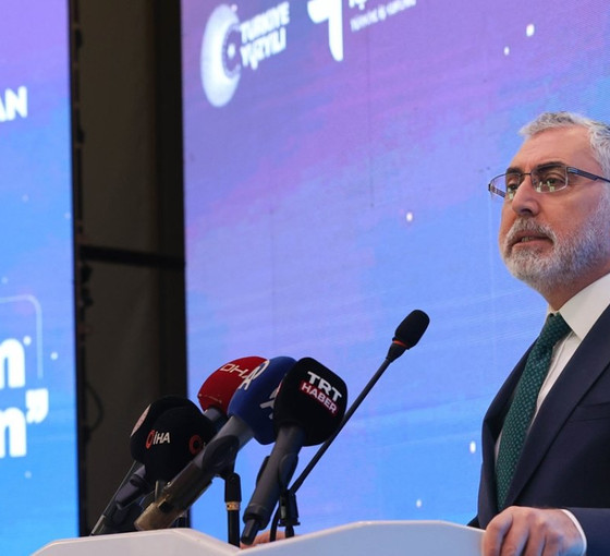 Bakan Işıkhan'dan çalışma saatleri açıklaması: Haberleri dikkate almayın