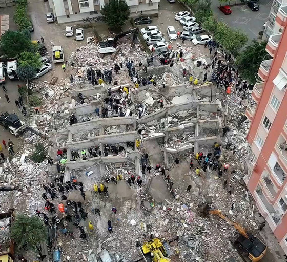 Depremde çöken Tutar Apartmanı'nda 64 kişi ölmüştü, Avukat Özcan: 'Zemin katla birinci kat birleştirilirken ana kiriş kesilmiş'