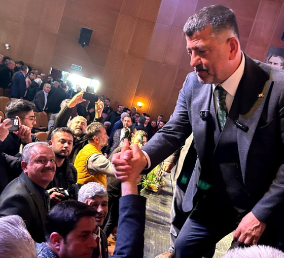 CHP'nin Malatya adayı Veli Ağbaba projelerini anlattı: 'Elini sıkmadığım Malatyalı kalmayacak'