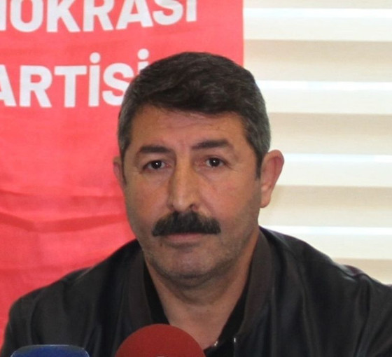 DEM Parti Urfa İl Eş Başkanı Karakeçili’den AKP il başkanına tepki: ‘Urfa halkının önünde tartışmaya çağırıyorum’