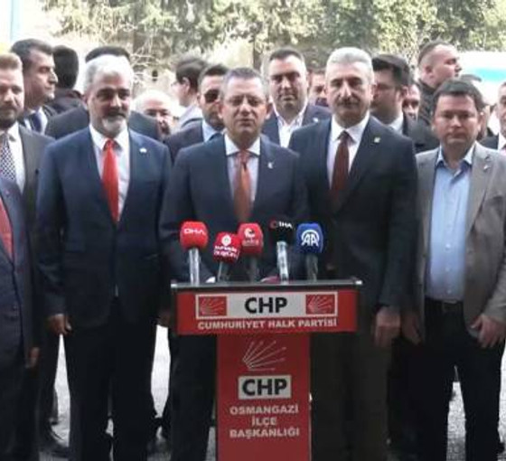 Özgür Özel'den Erdoğan'a: Murat Kurum'u çek, İstanbul'a Pinokyo'yu aday göster, daha inandırıcı olursun