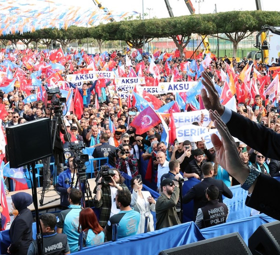 Erdoğan: Çalışanların, emeklilerin yaşadığı zorlukları görmezden gelmiyoruz