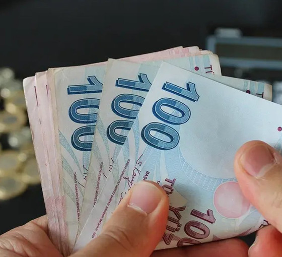 Resmi Gazete'de yayımlandı: Emeklinin bayram ikramiyesi 3 bin lirada kaldı