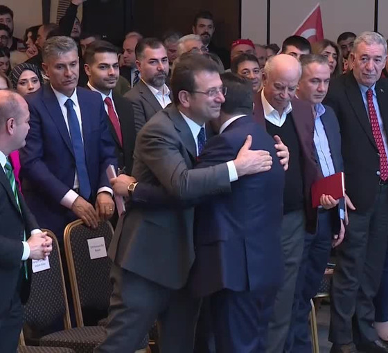 İmamoğlu'ndan Kurum'a Kent Lokantası tepkisi: Paldır küldür evine yollayacağız