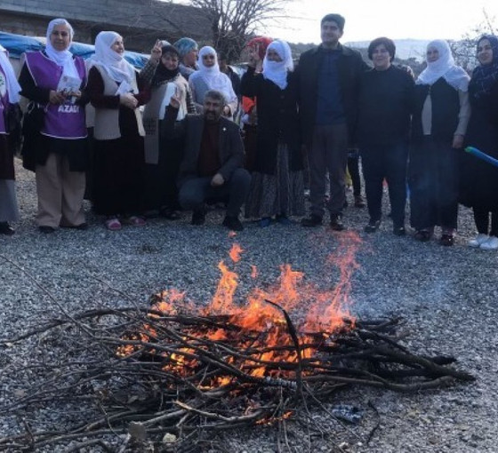 Diyarbakır Silvan'da ilk Newroz ateşi yakıldı