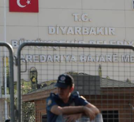 Diyarbakır'da kayyımdan tanıtım ve reklam için 44 milyon 815 bin TL'lik ihale