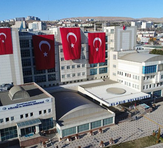 MHP'li vekil AKP'li Elazığ Belediyesi'nin borcunu açıkladı: 'Borç 5 milyar TL, kral çıplak'