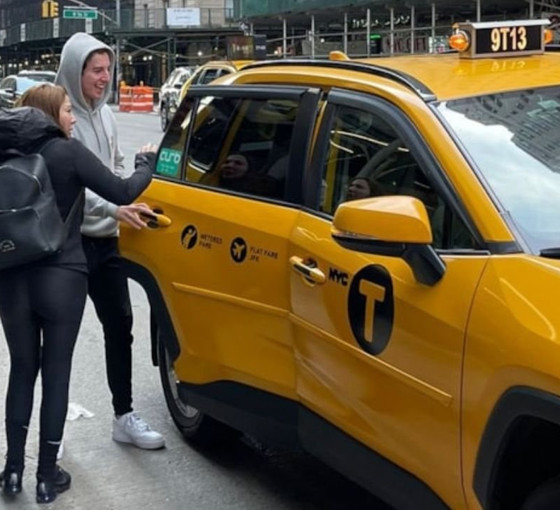 Eylem Tok ve oğlunu ABD'de fotoğraflayan kişi konuştu: Rahatlıklarını görünce şok oldum