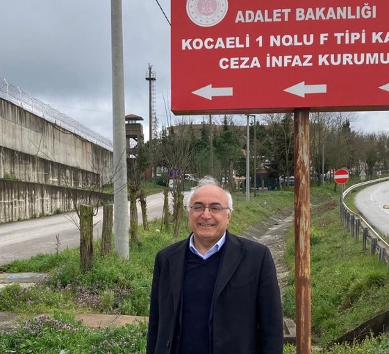 DEM Parti Ankara Eşbaşkan adayları seçim kampanyalarını cezaevinde değerlendirdi