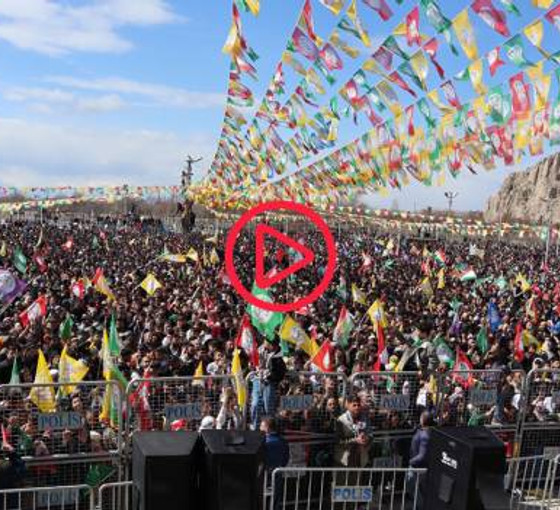 Van'da Newroz izlenimleri: 'Halkın iradesi kırılmadı, kırılmayacak'