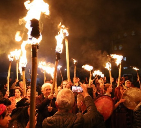 Diyarbakır ilçelerinde Newroz kutlaması: Özgürlük yürüyüşümüz büyüyecek