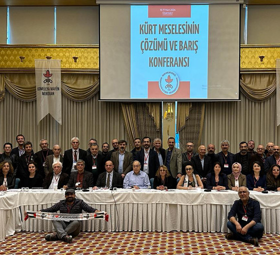 Barışın anahtarı Kürtlerin birliğinde