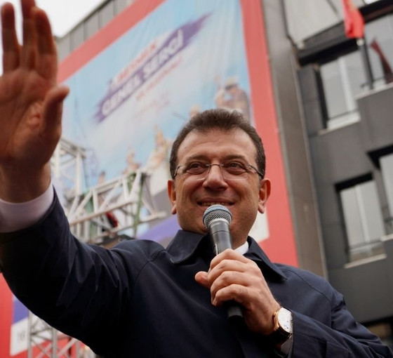 İmamoğlu Kasımpaşa konuşmasında Kürtçe dövizleri okudu: Onları öğreneceğiz, öyle görünüyor