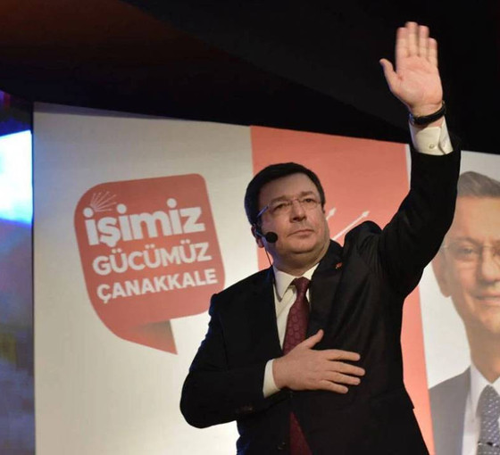 İYİ Parti Çanakkale'de istifa edenler CHP'li Muharrem Erkek'i destekleyecek